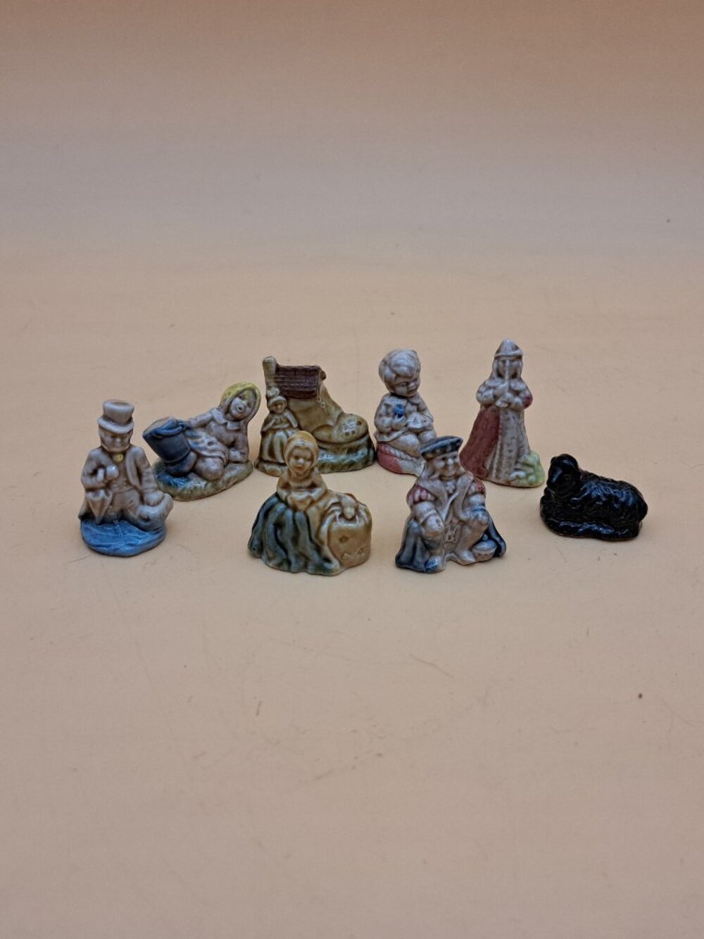 Set of 8 Wade Whimsies Nursery Rhyme Includes Little Miss Muffet